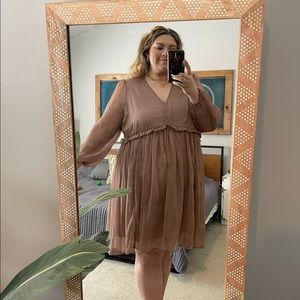 Tan Ruffle H&M Plus Size 3XL Dress Long Sleeved